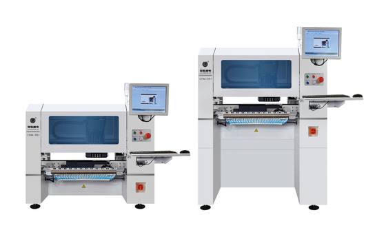 0201 BGA Εγκατάσταση Μικρές 4 κεφαλές SMD Pick And Place Machine CHM-551 CPK≥1.0