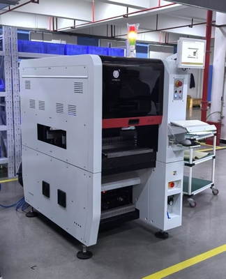 Νέο στενό σχεδιασμό υψηλής ακρίβειας TC06 SMT pick and place machine 6 heads support 01005