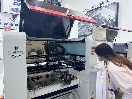 Διπλή γραμμική κινητήρα Charmhigh RS10 μαγνητική ανάρτηση SMT pick and place machine