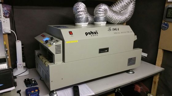 CHM-551 SMD Γραμμή παραγωγής SMT Γραμμή συναρμολόγησης υψηλής ακρίβειας 4 κεφαλές PCB κατασκευής ρομπότ