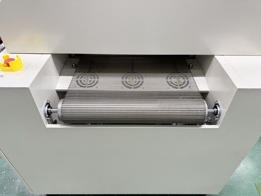 Βιομηχανικός Φούρνος Στεγνώματος με Υπέρυθρες Ακτίνες με 6 Ζώνες Θέρμανσης, Μέγιστη Θερμοκρασία 280°C και Έλεγχο PID για Στέγνωμα Βαφής και Κόλλας