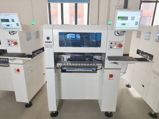 Υψηλής ακρίβειας 4 κεφαλές SMT Pick & Place Machine CHM-551 Αυτοματοποιημένη αλλαγή ακροφύλλου CPK≥1.0