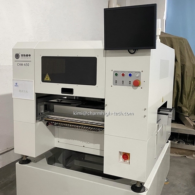 επιλογή 0201 0402 4 κεφαλιών SMT και μηχανή θέσεων με τον αυτόματο μετατροπέα ακροφυσίων